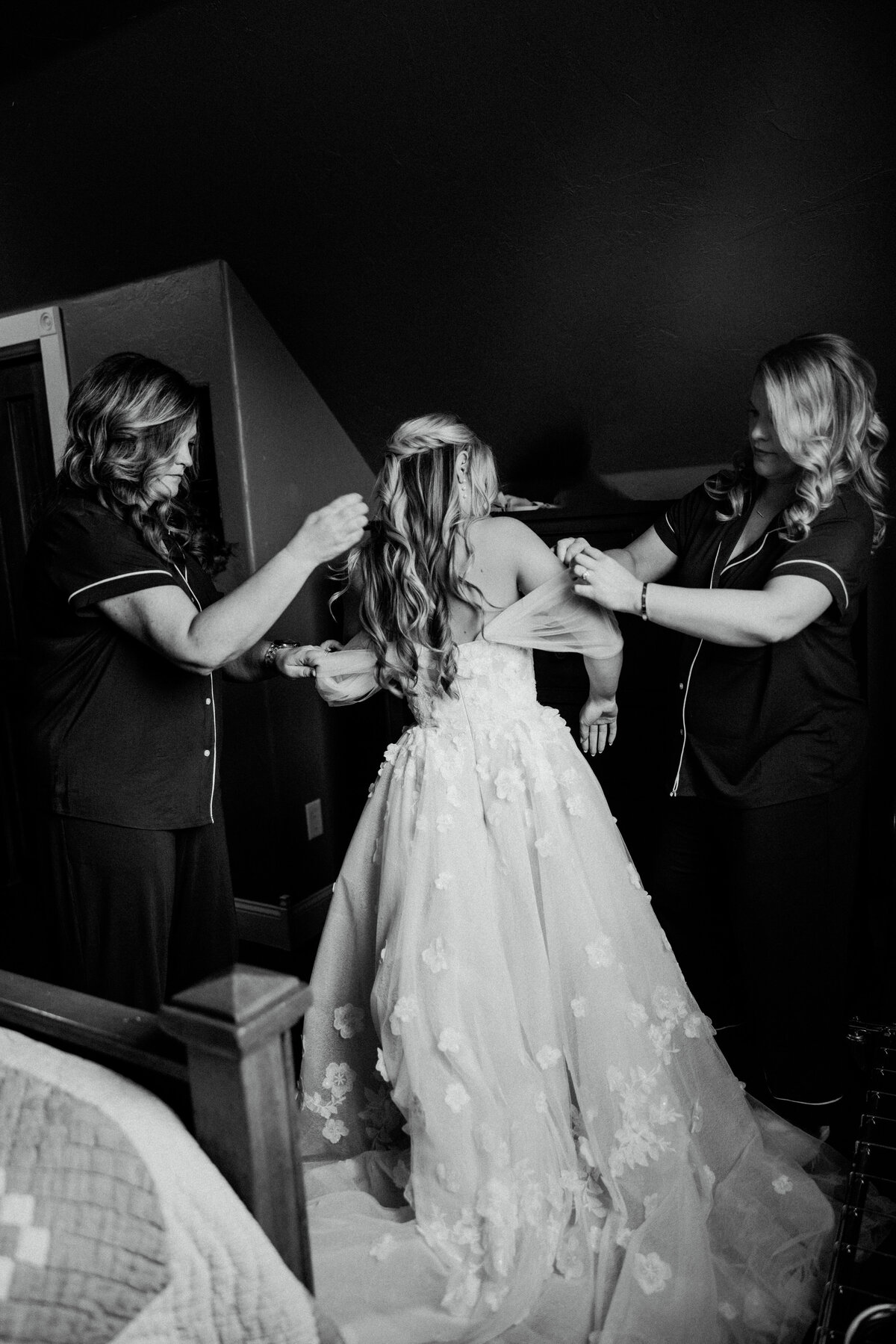 Photograph 5 from Brecklyn + Mason’s wedding in Larkspur, Colorado