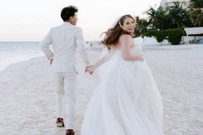 Wedding photograph accompanying Kennedy Woolweaver Marquina’s review